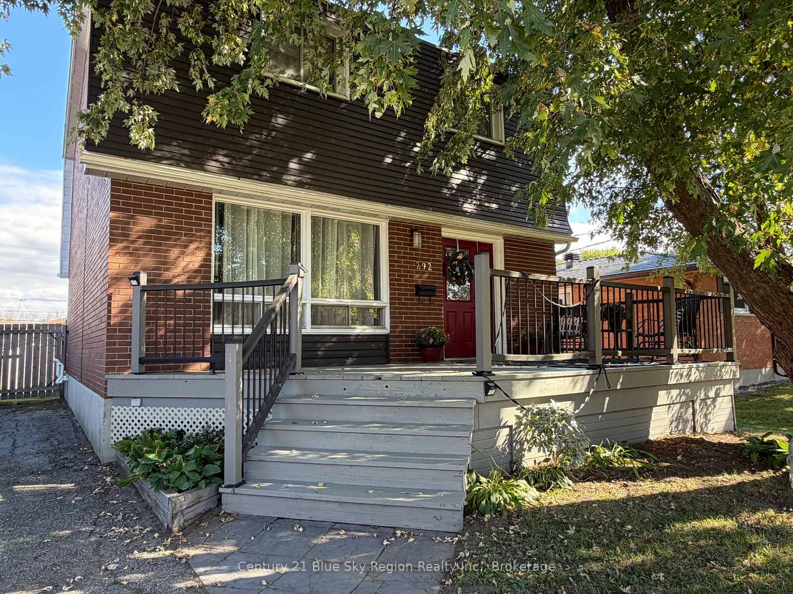 Property Photo:  292 Patricia Street  ON P1B 7Z3 