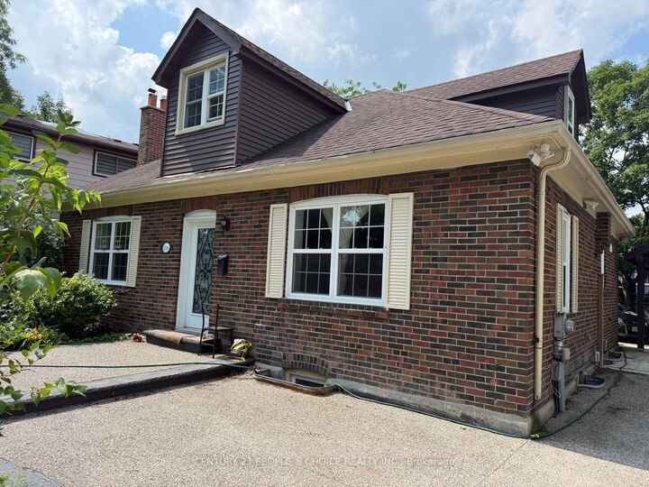 Property Photo:  1226 Oxford Avenue  ON L6H 1S5 