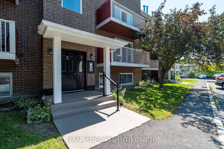 Property Photo: 1589 St. Bernard Street 505 ON K1T 3H9