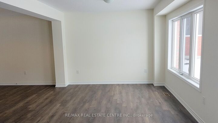 Property Photo: 8 Watermill Street ON N2P 0H5