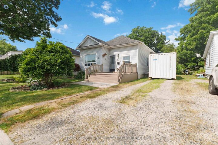 Property Photo:  118 Inkerman Street  ON N5P 3G6 