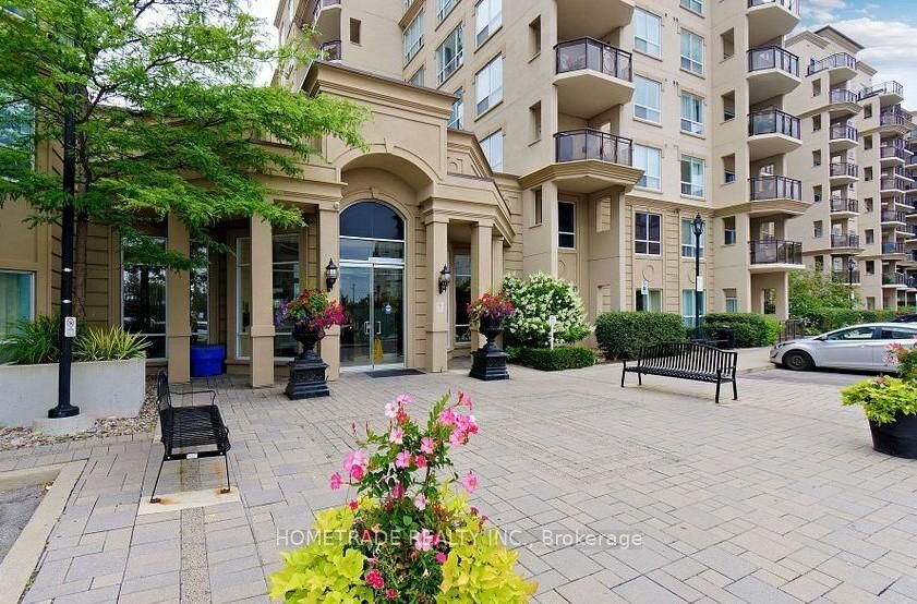 Property Photo:  2 Maison Parc Court 115  ON L4J 9K4 