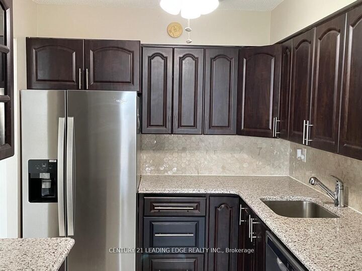 Property Photo:  45 Sunrise Avenue 1008  ON M4A 2S3 