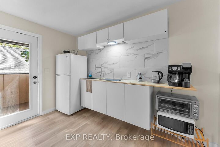 Property Photo:  60 Margery Road  ON L3B 2P6 