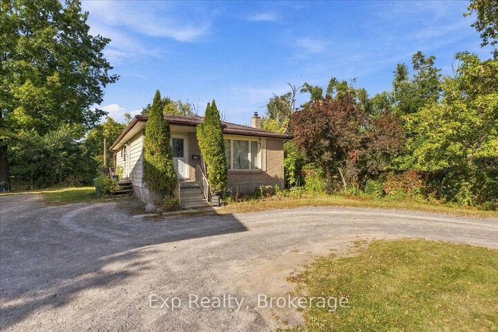 Property Photo:  804 Sherbrooke Street  ON K9J 2R1 