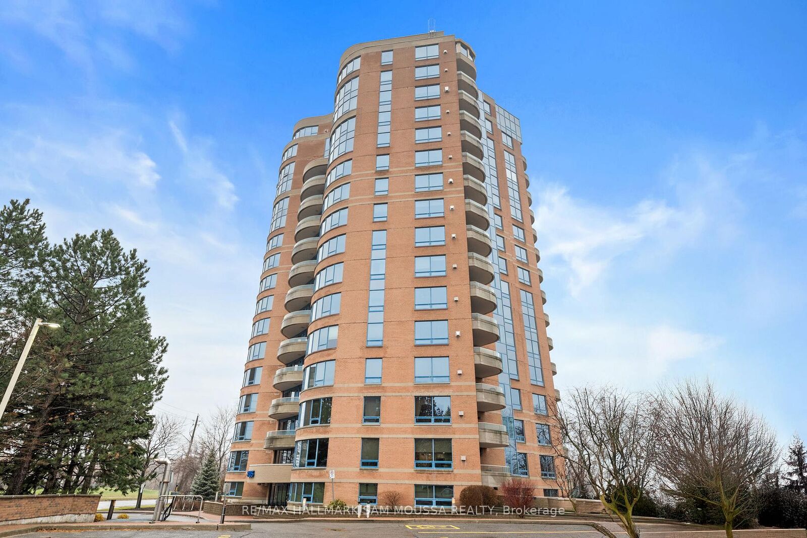 Property Photo: 3105 Carling Avenue 504 ON K2H 5A6