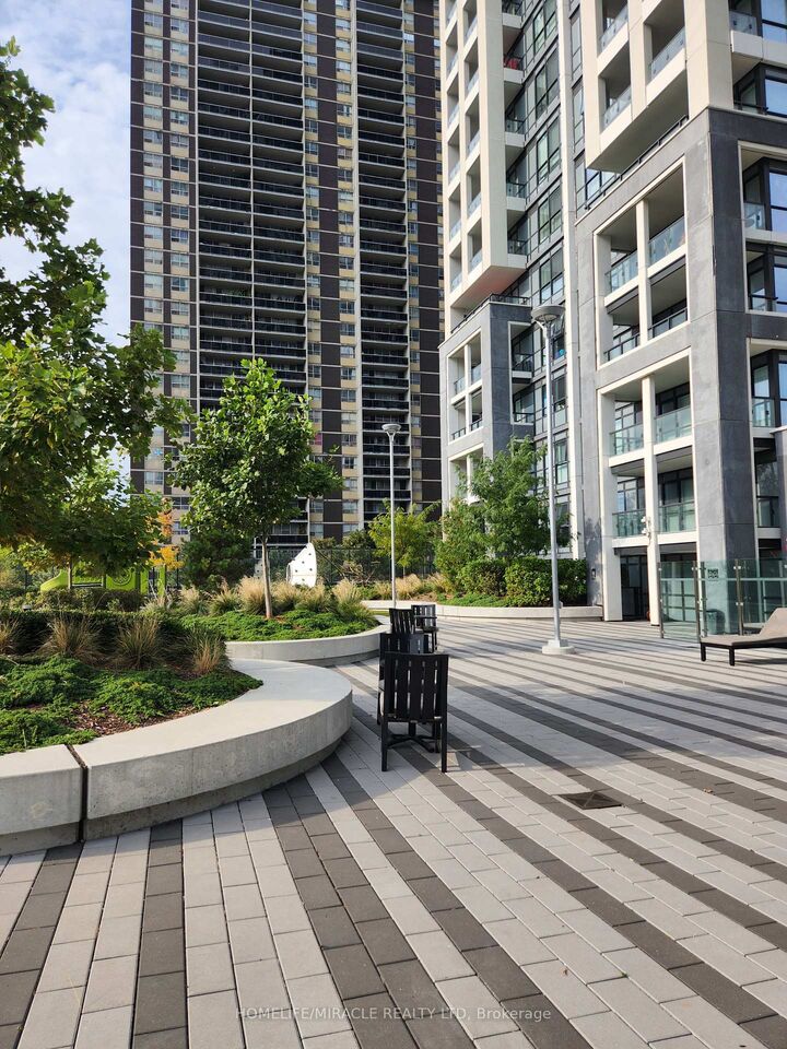 Property Photo:  5 Mabelle Avenue 3230  ON M9A 0C8 