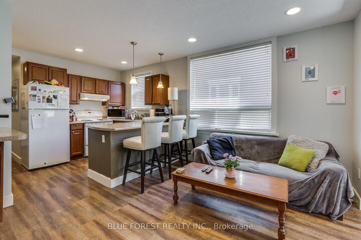Property Photo:  17 McDonald Avenue  ON N6G 1A9 