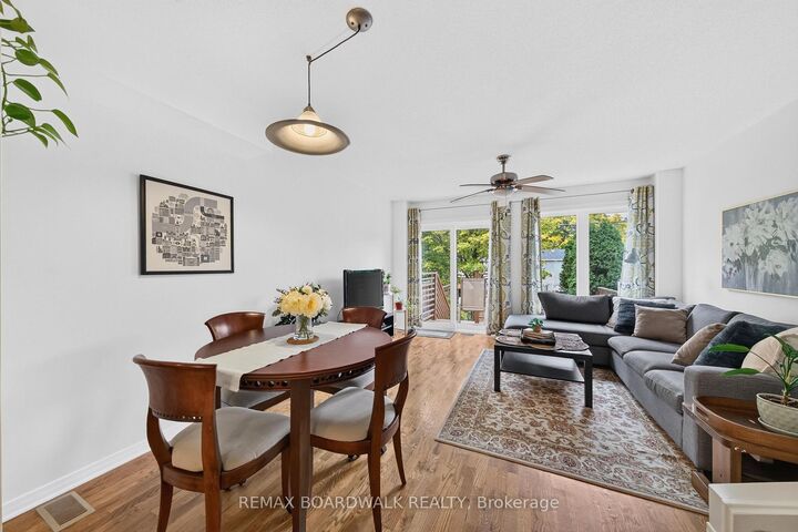 Property Photo:  363 Levis Avenue  ON K1L 6G6 
