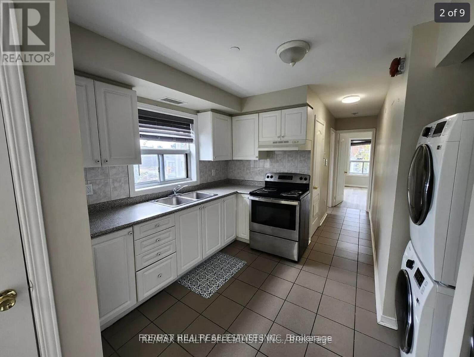 Property Photo:  826 Bloor Street 401  ON M6G 1L9 