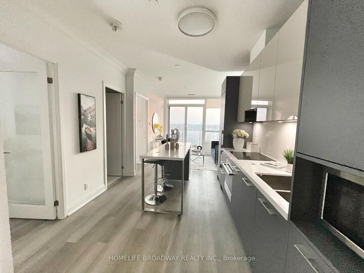 Property Photo:  18 Water Walk Drive 2307  ON L3R 6L5 