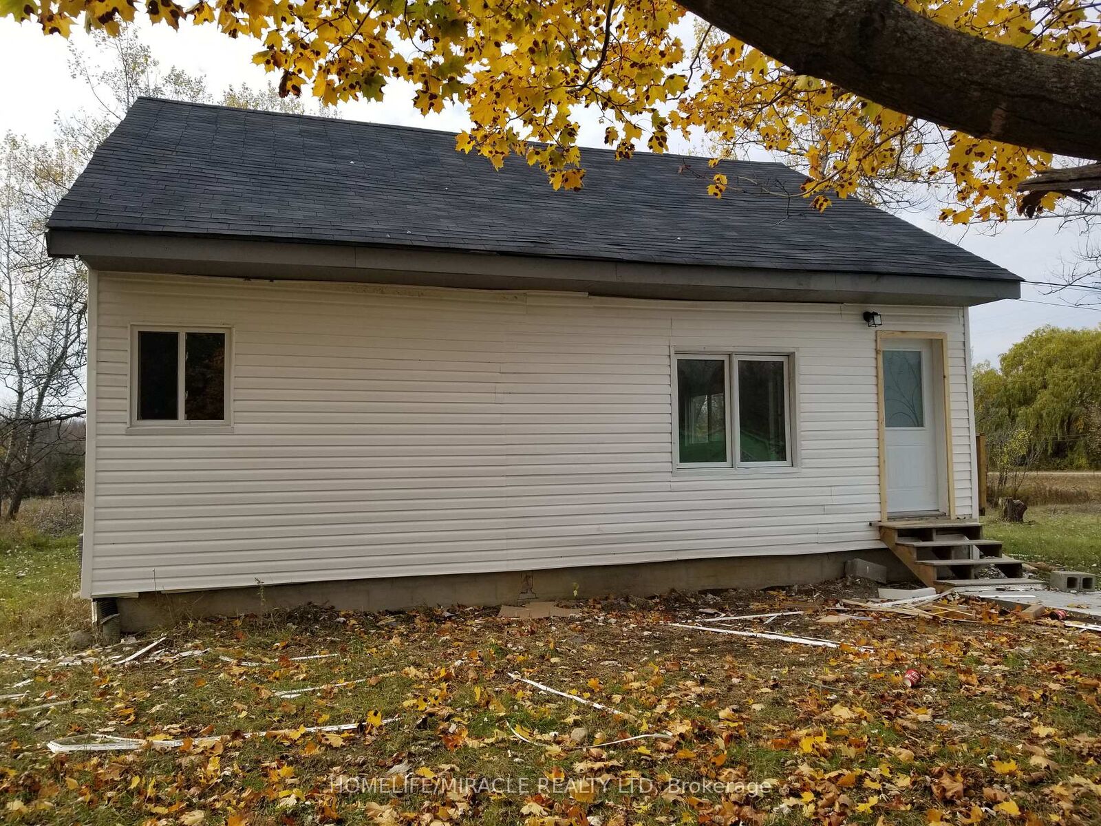 Property Photo:  2019 Hamilton Road  ON K8V 5P8 