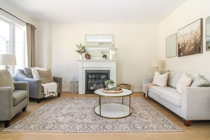 Property Photo:  514 Clayton Avenue  ON K9K 0H5 