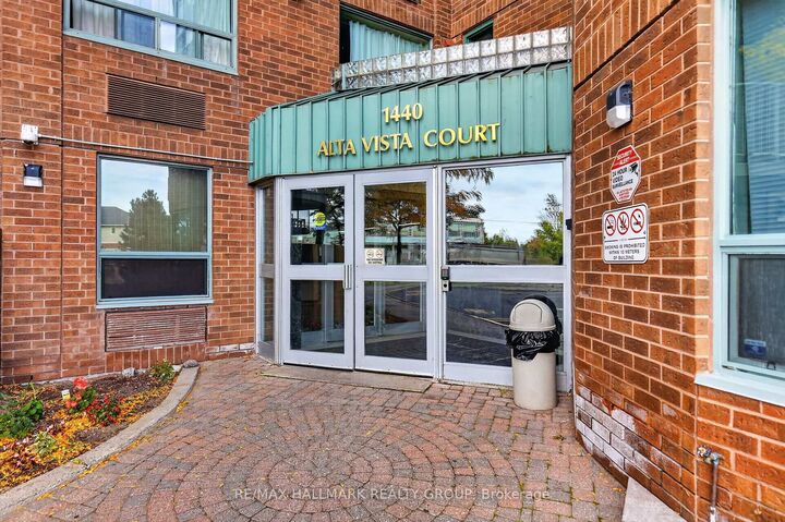 Property Photo:  1440 Heron Road 701  ON K1V 0X2 