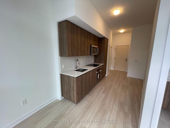 Property Photo:  15 Richardson Street  ON M5A 0Y5 