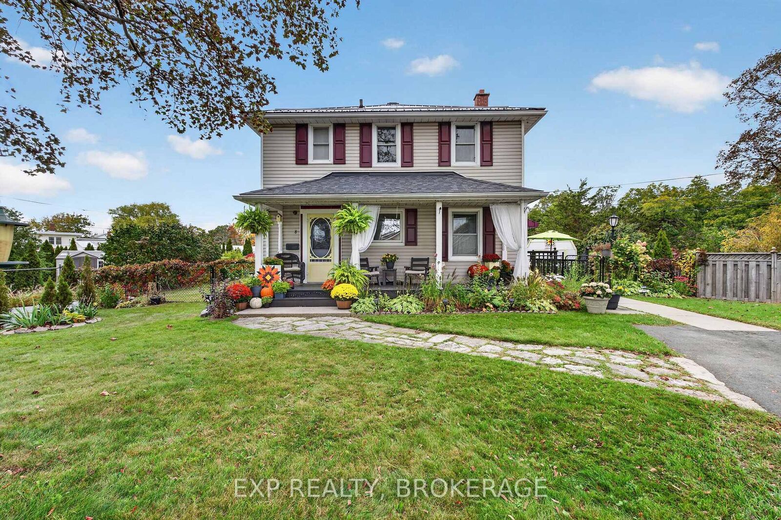 Property Photo:  8 Ortona Crescent  ON K0K 2T0 