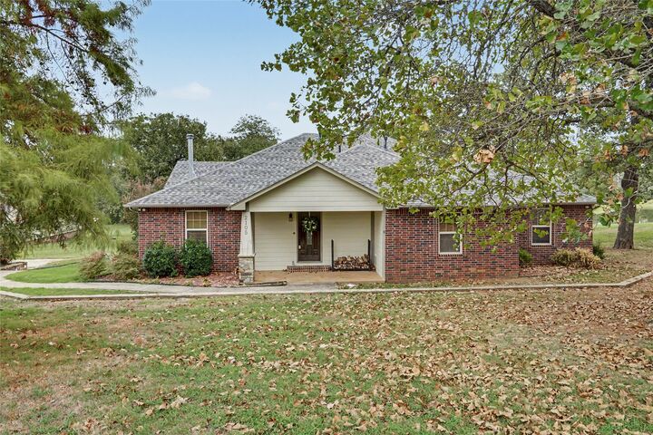 Property Photo:  2105 S 280th East Avenue  OK 74015 