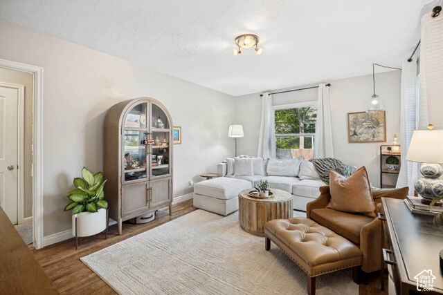 Property Photo: 2333 E Lakeview Dr UT 84109