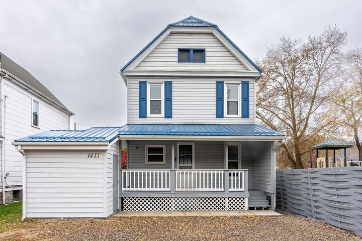 Property Photo:  1411-1413 Pittsburgh Street  PA 15024 