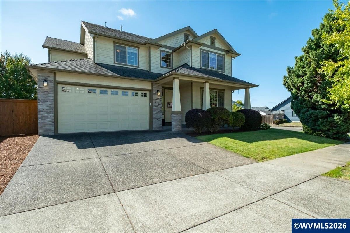 Property Photo:  3102 Hannah Av SE  OR 97321 