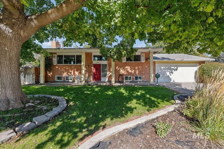 Property Photo: 7226 W Cedarwood Dr. ID 83709