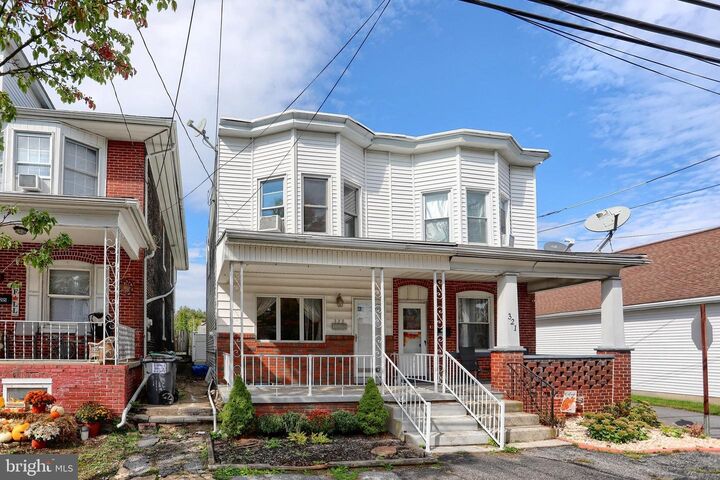 Property Photo:  323 W Spring Street  PA 17931 