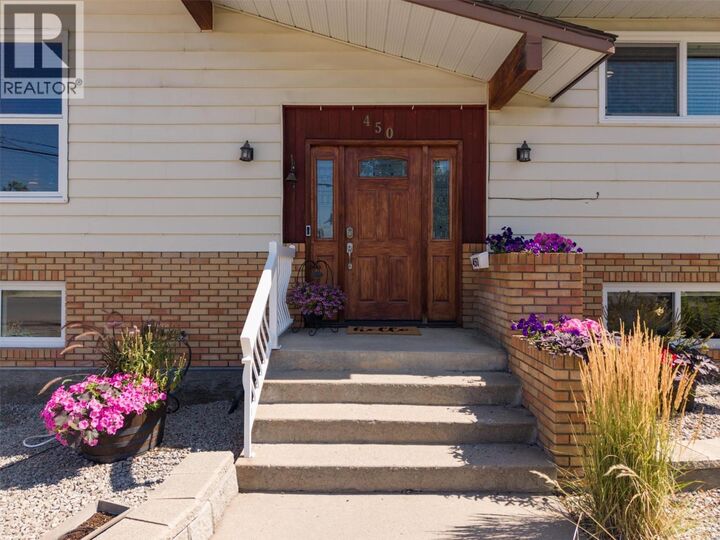 Property Photo:  450 Holbrook Road West  BC V1X 1S3 