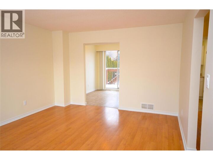Property Photo:  4501B 15 Avenue  BC V1T 6Y1 
