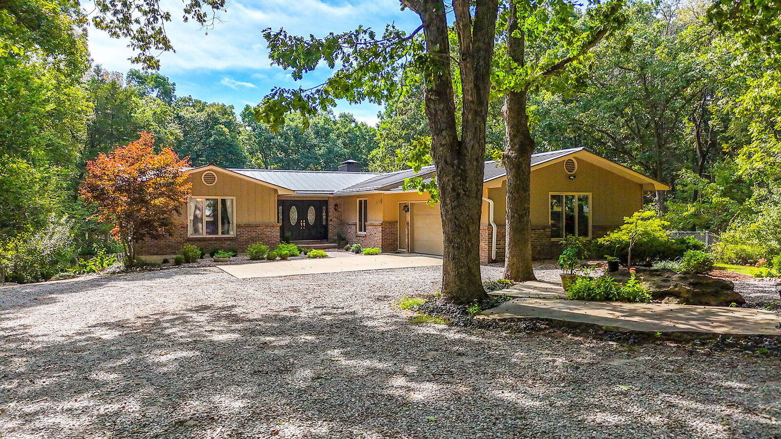 Property Photo: 10900 W Alexander Dr MO 65279