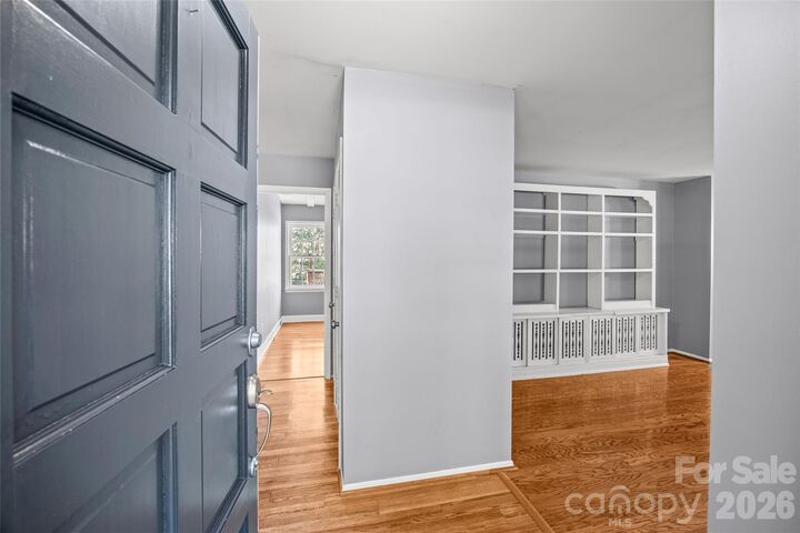 Property Photo:  511 Morning Dale Road  NC 28105 