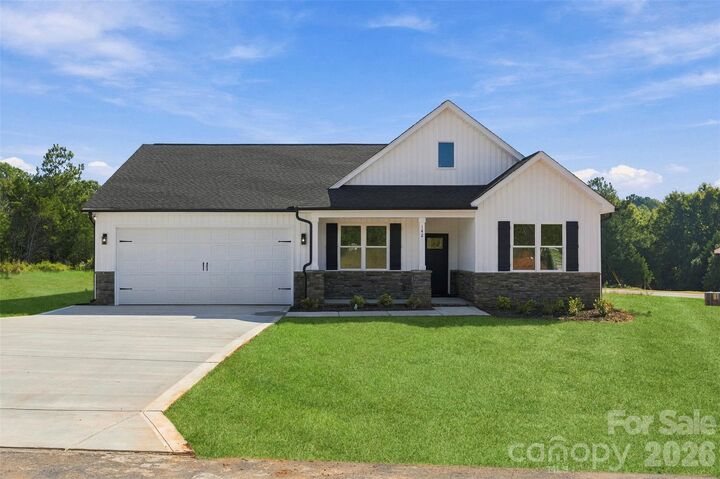 Property Photo:  142 Brat Way  NC 28147 
