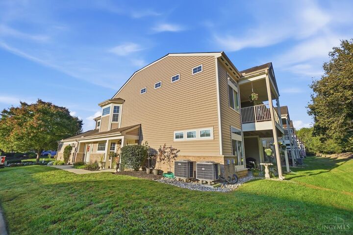 Property Photo:  588 Heritage Square  OH 45030 