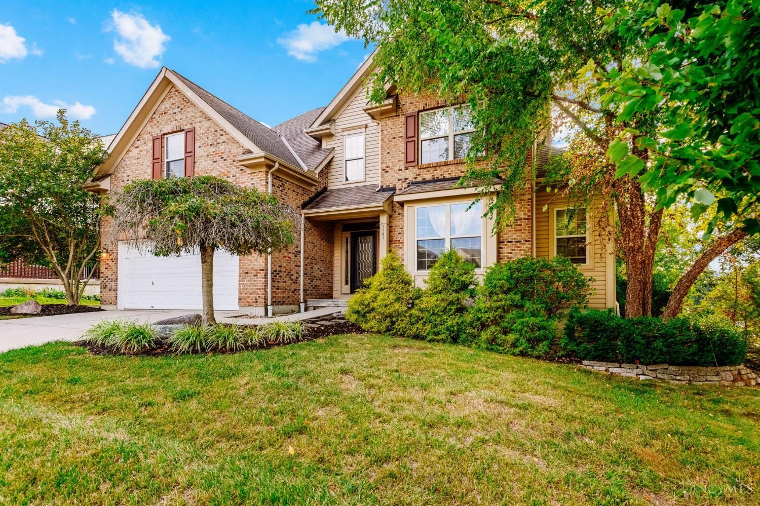 Property Photo:  1151 Lake Field Drive  OH 45036 