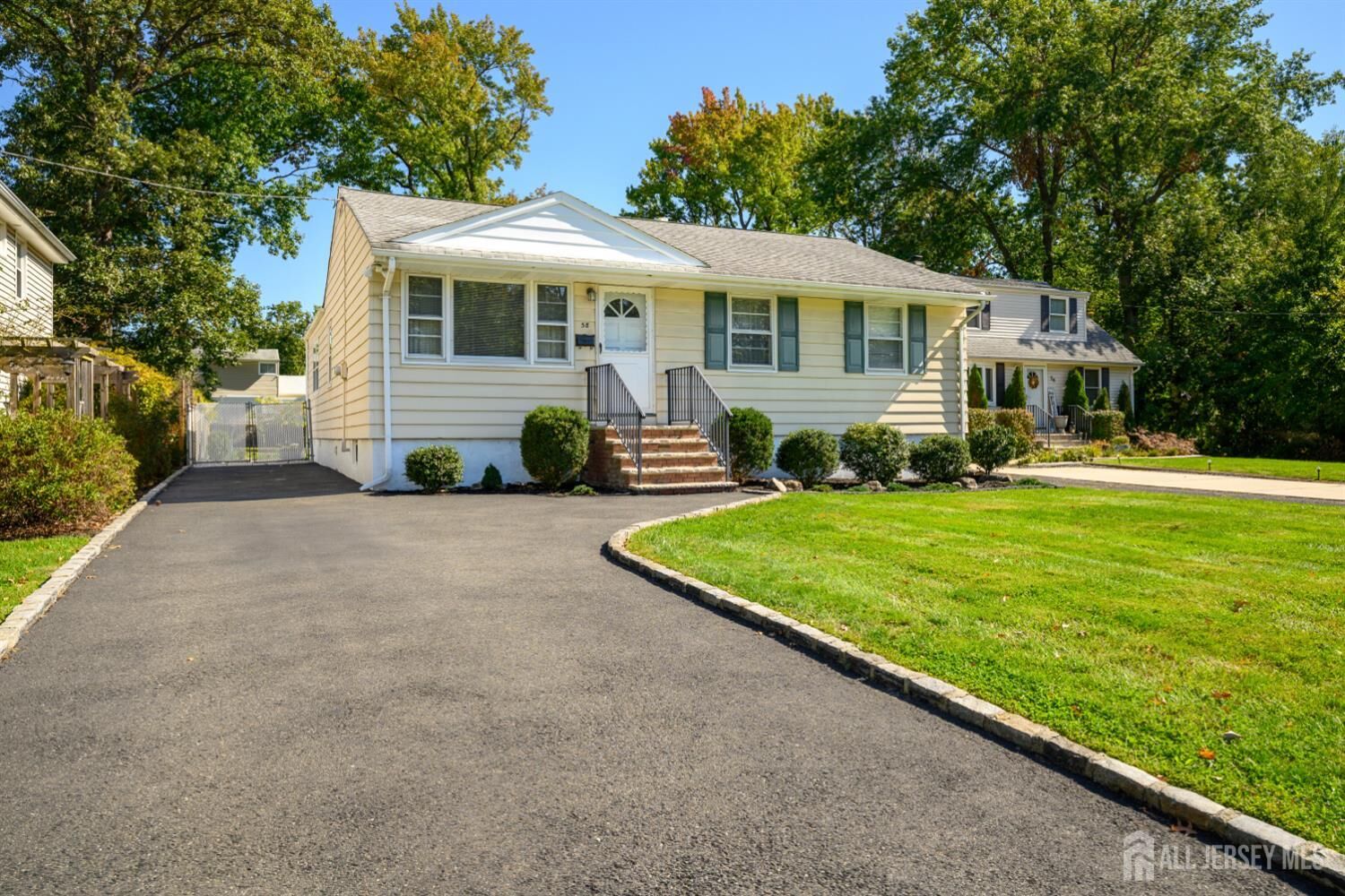 Property Photo:  58 Jordan Road  NJ 07067 