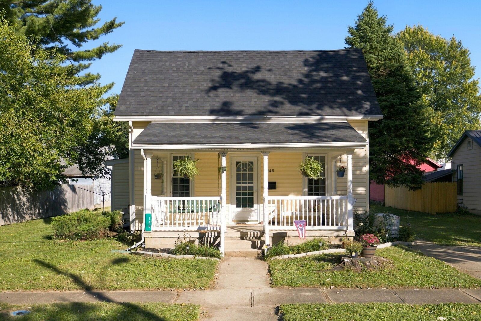 Property Photo: 148 N Walnut Street OH 43338
