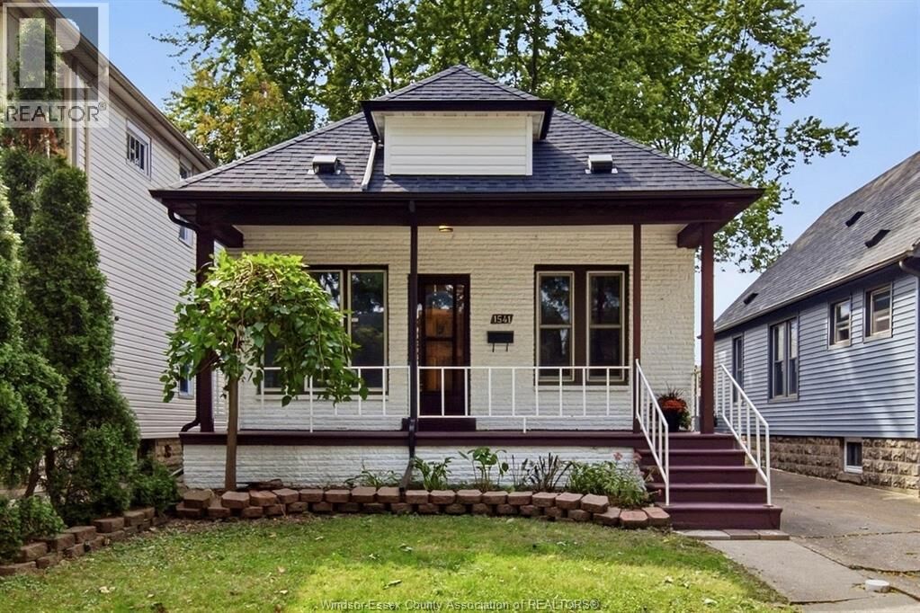 Property Photo:  1541 Lincoln Road  ON N8Y 2J3 