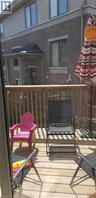 Property Photo:  70 Willowrun Drive G3  ON N2A 0J3 