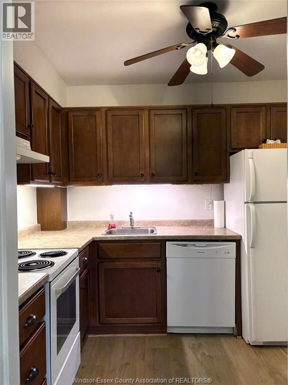 Property Photo:  8591 Riverside Drive East 805  ON N8S 1G3 