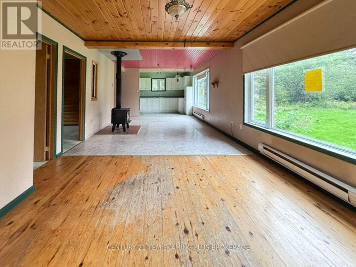 Property Photo:  937772 Marsh Bay Road  ON P0J 1C0 