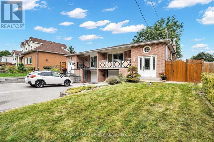 Property Photo: 920 Sunrise Avenue ON L1W 2G3
