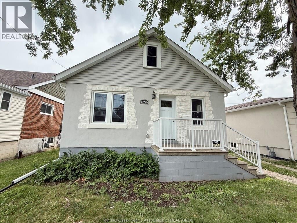 Property Photo:  1296 Laurendeau Avenue  ON N8Y 4B5 