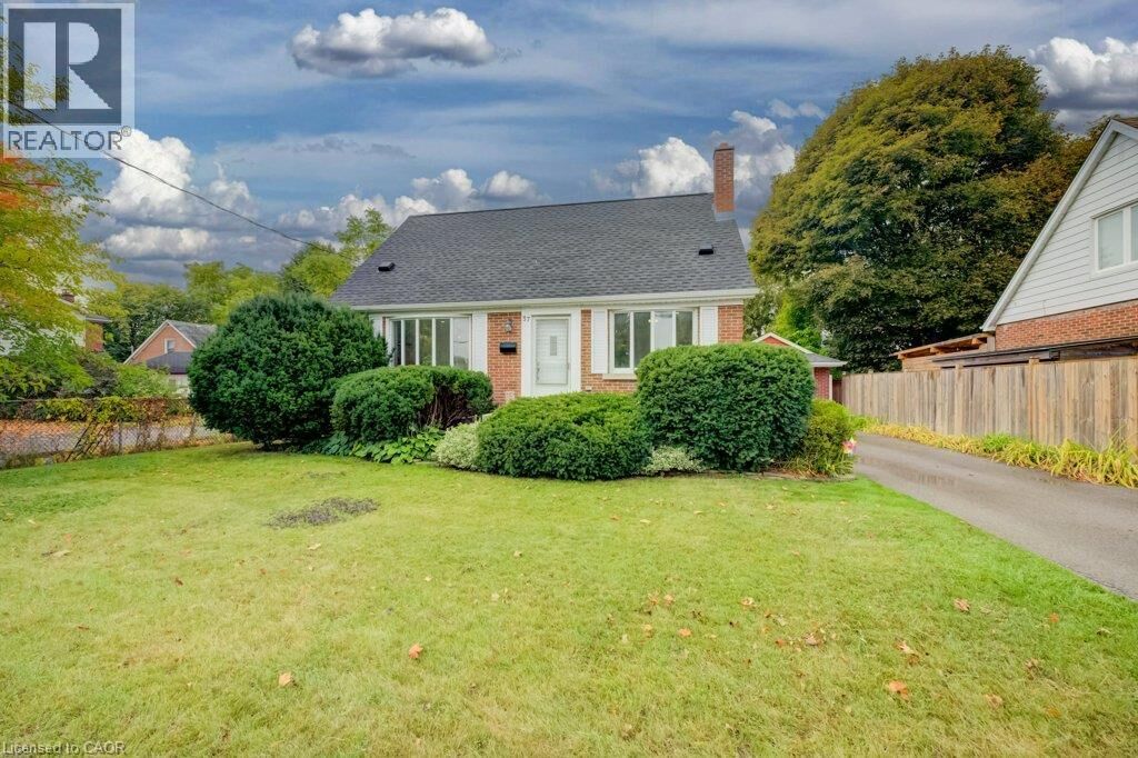 Property Photo:  37 Margaret Avenue North  ON N2J 3P3 