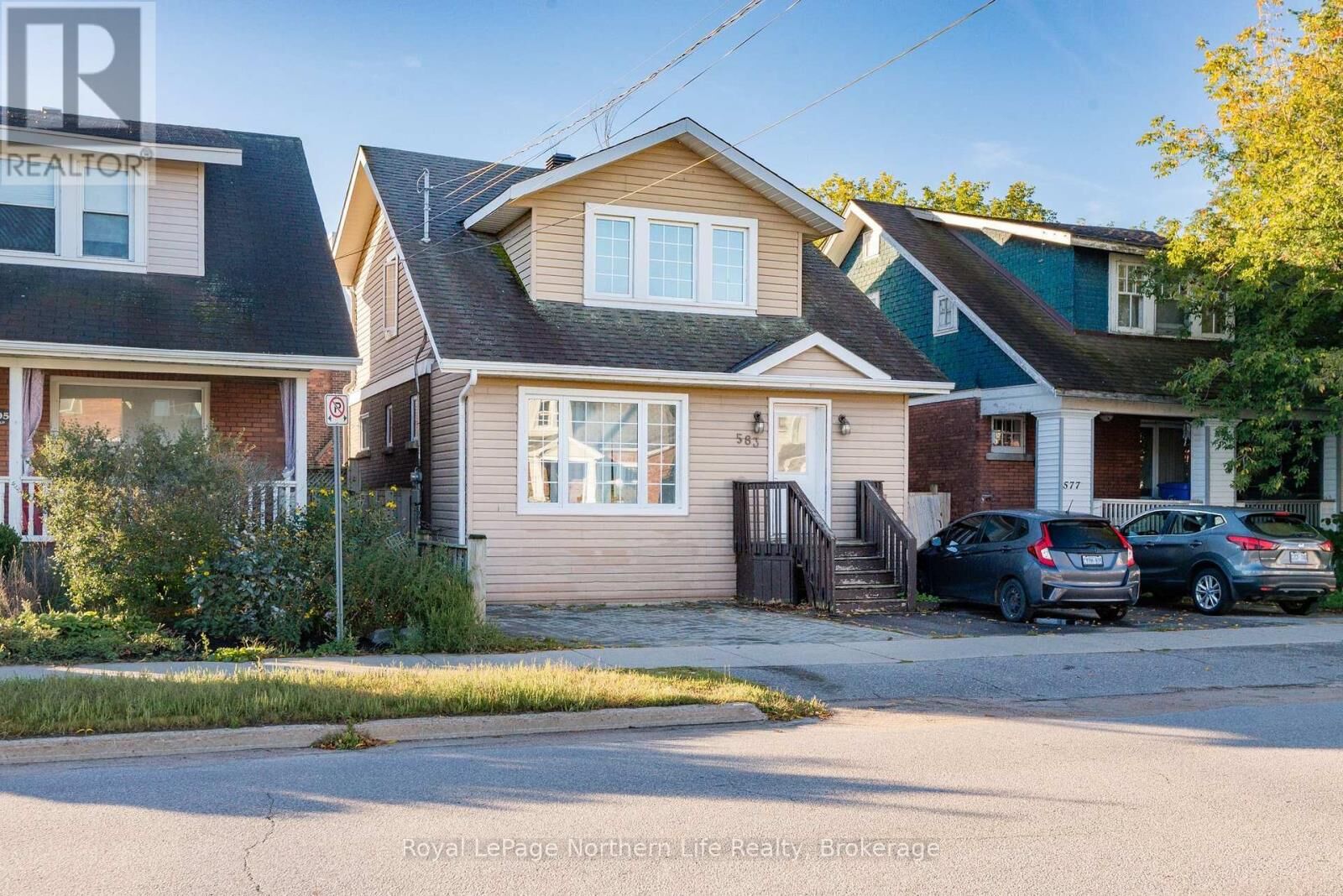 Property Photo: 583 Wyld Street ON P1B 1Z8