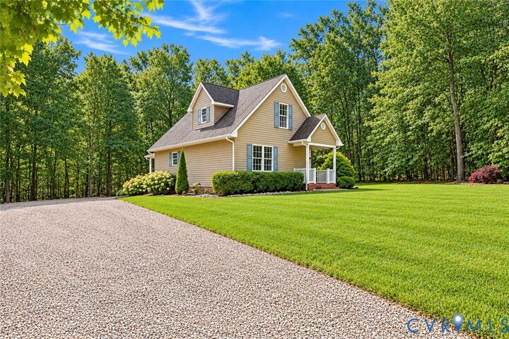 Property Photo:  1626 Oak Ridge Road  VA 24522 
