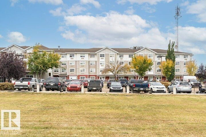 Property Photo:  8802 Southfort Drive 233  AB T8L 4R6 