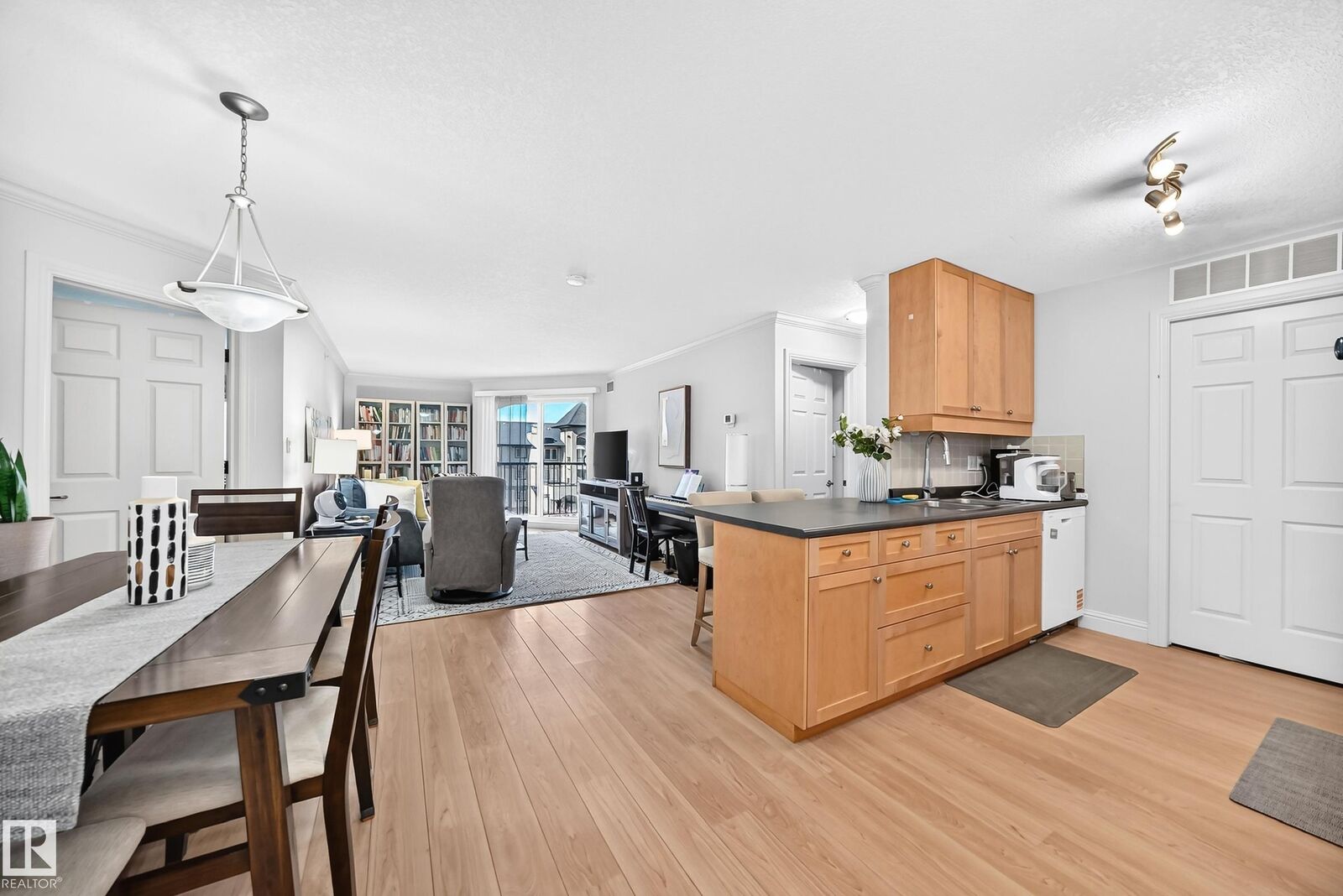Property Photo:  13005 140 Avenue NW 430  AB T6V 1X1 