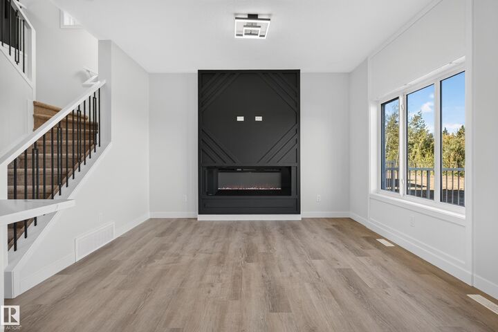 Property Photo:  89 Patriot Way  AB T7X 4E8 