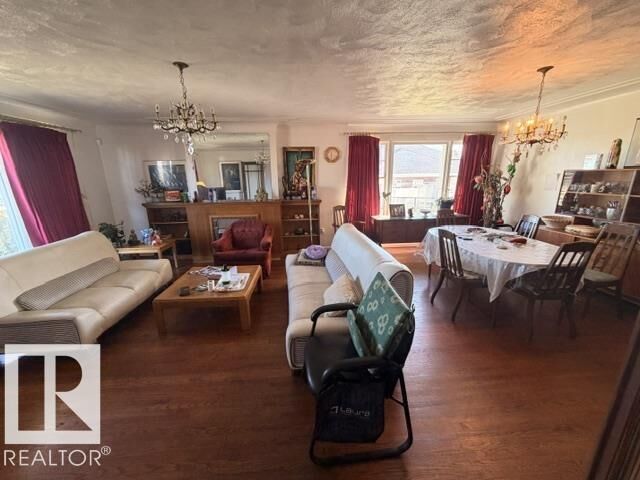 Property Photo: 11125 111 Avenue NW AB T5G 0C6
