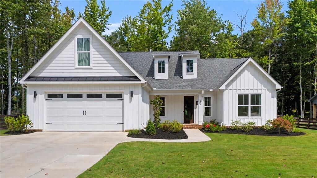 Property Photo:  276 Park Avenue  GA 30188 