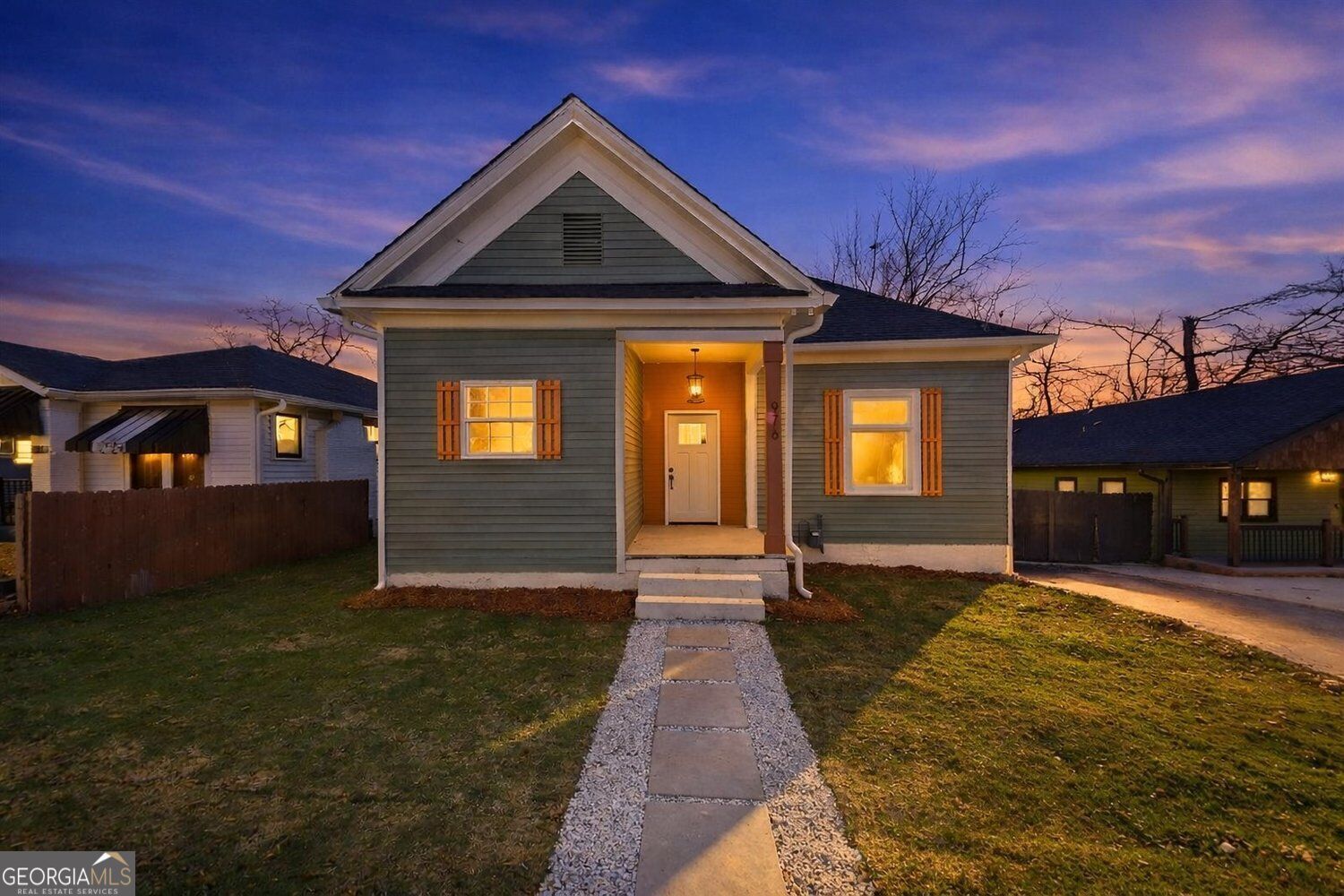 Property Photo:  976 Linam Avenue SE  GA 30315 
